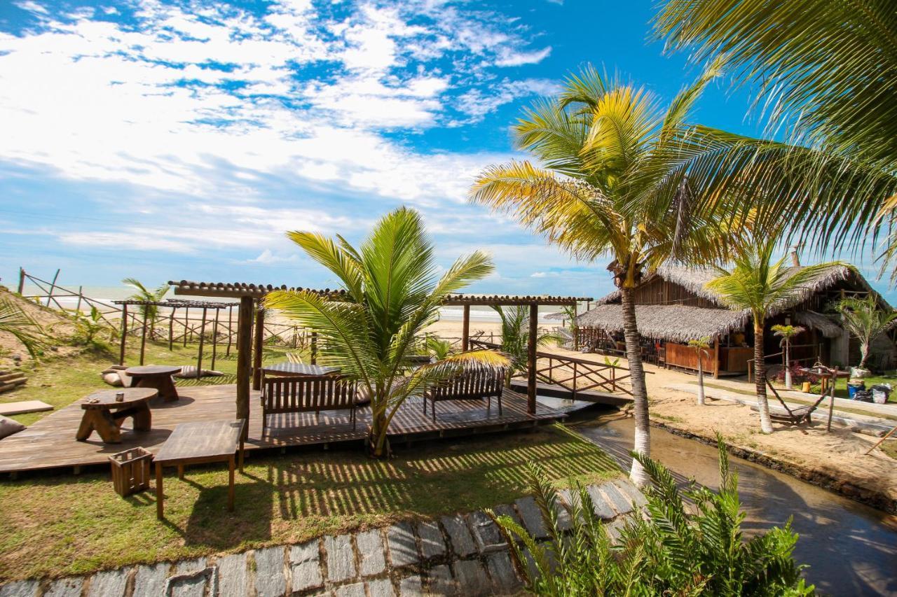 Pousada Palm Beach Praia De Caetanos Amontada Exterior photo