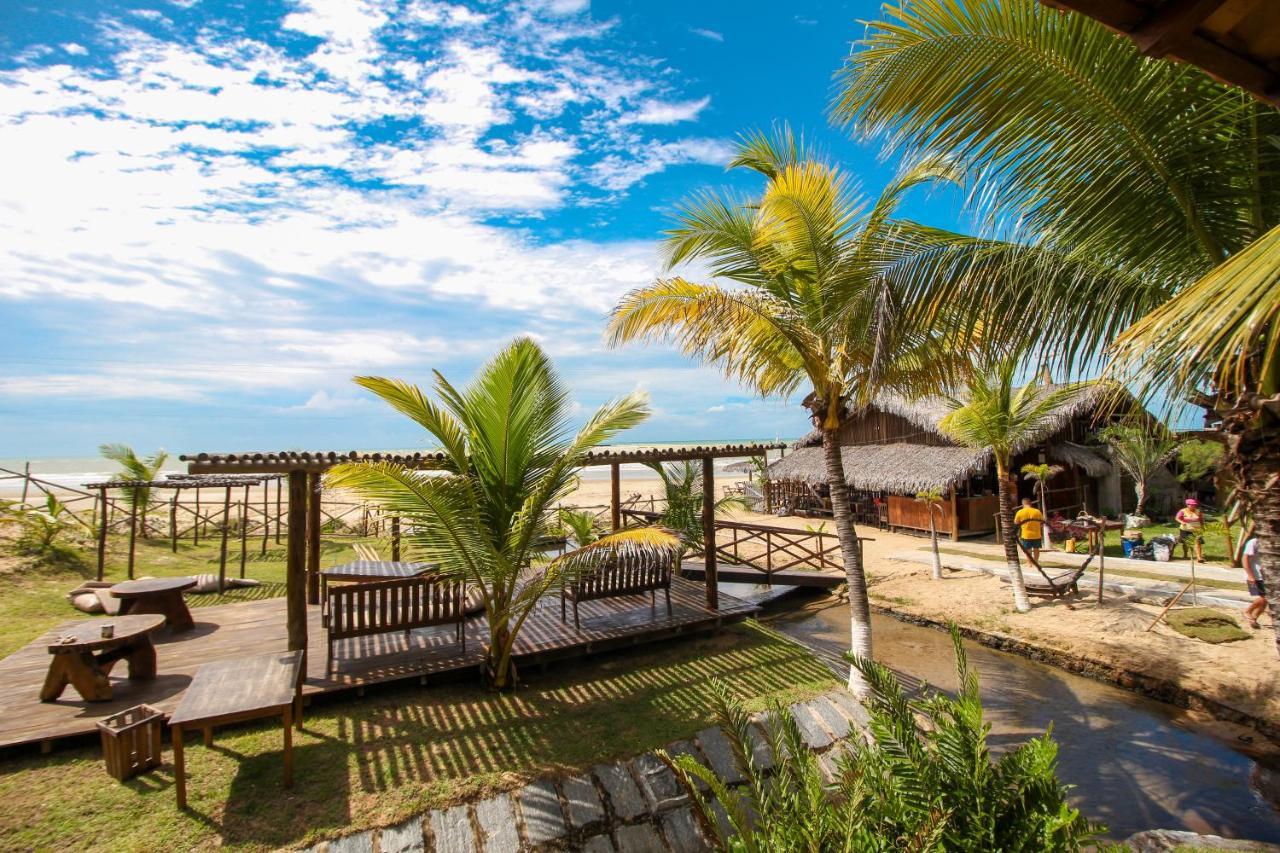 Pousada Palm Beach Praia De Caetanos Amontada Exterior photo